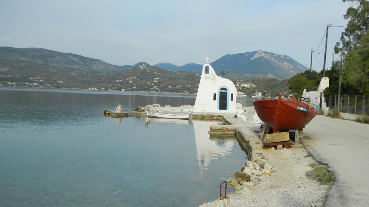 Cosy Guesthouse-Souterrain With Garden In City Center Corinth Exterior foto